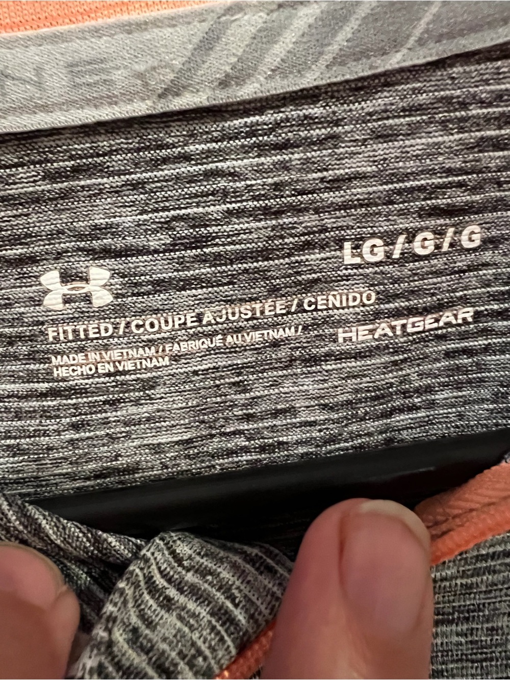 Under Armour Quarter-Zip Pullover Size Large - Picture 6 of 16
